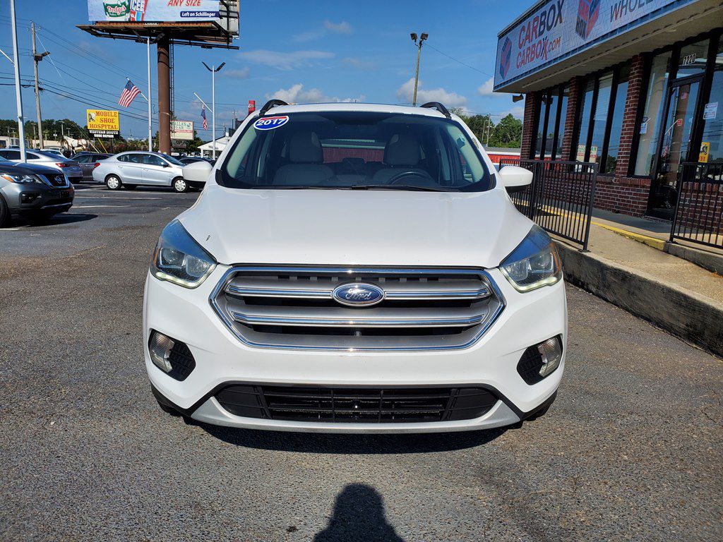 Photo 2 of this FORD ESCAPE