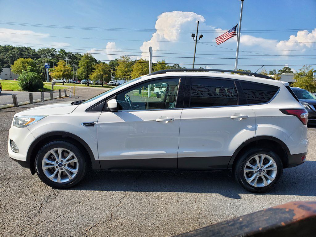 Photo 4 of this FORD ESCAPE