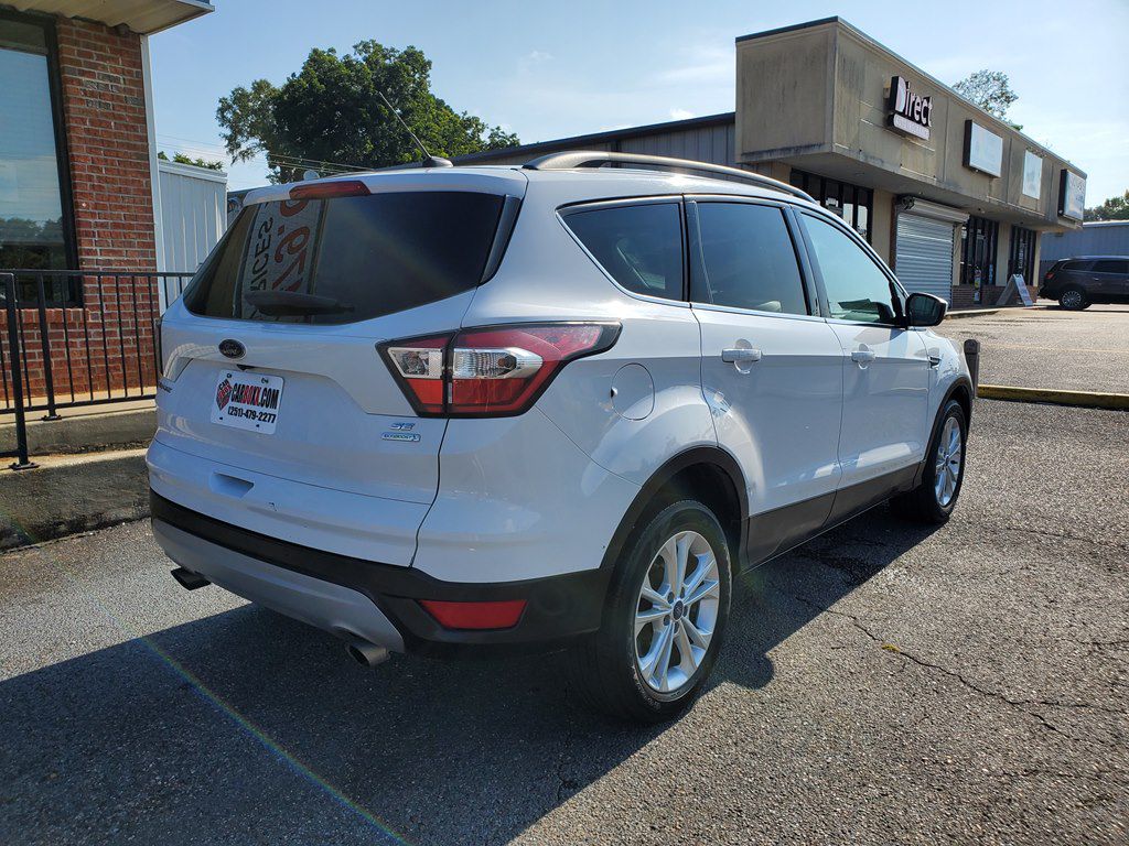 Photo 9 of this FORD ESCAPE