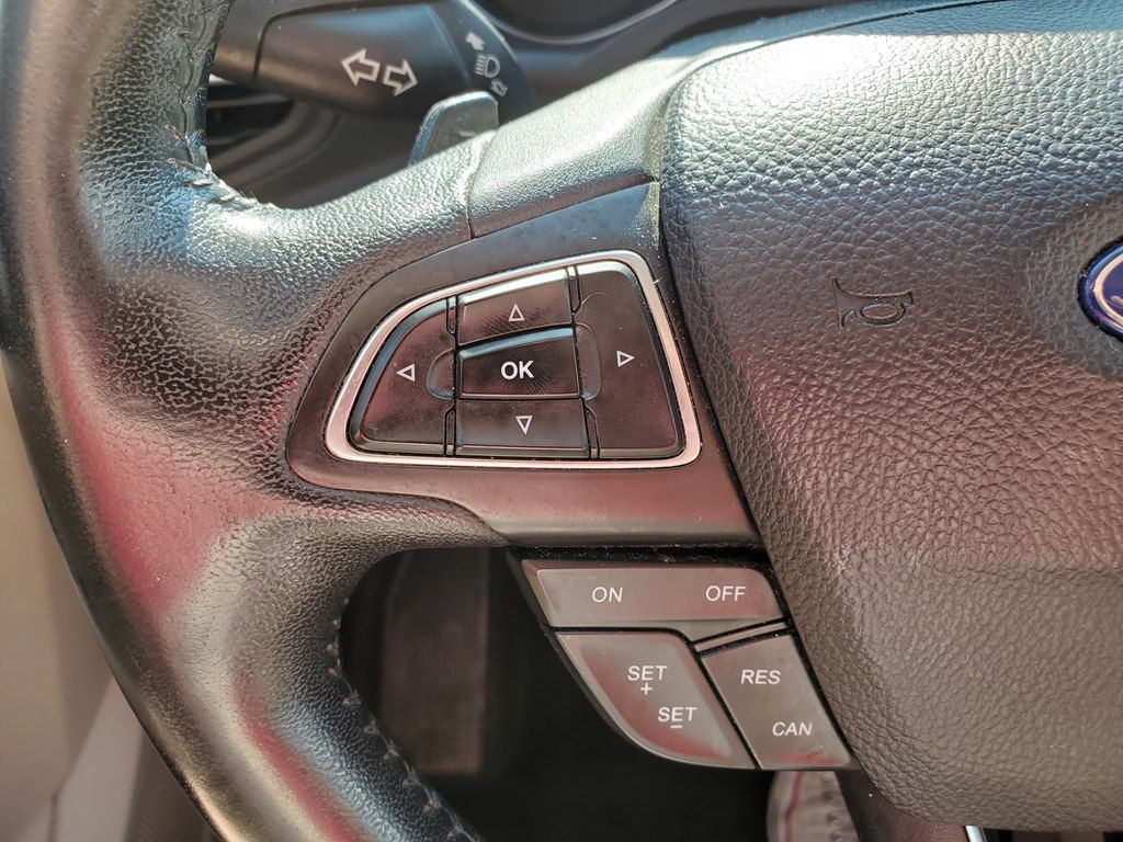 Photo 26 of this FORD ESCAPE