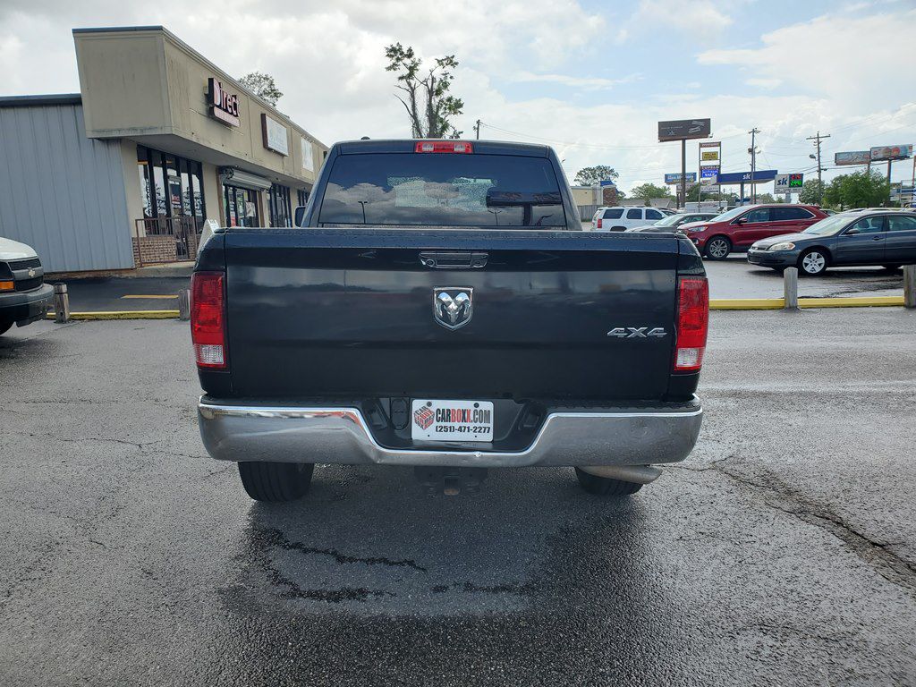 Photo 6 of this RAM 1500
