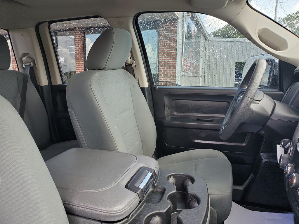 Photo 12 of this RAM 1500