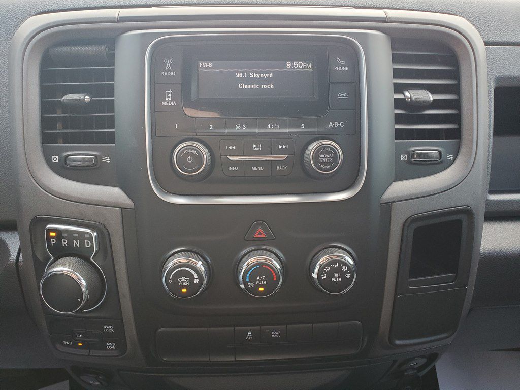 Photo 24 of this RAM 1500