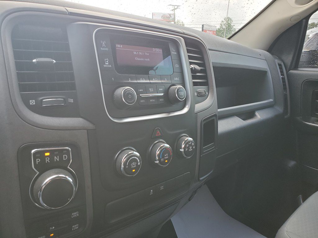 Photo 30 of this RAM 1500