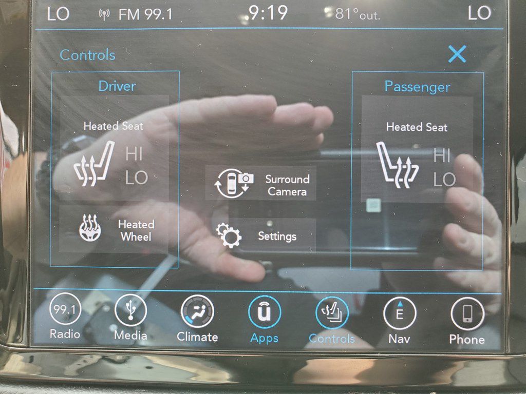 Photo 42 of this CHRYSLER PACIFICA