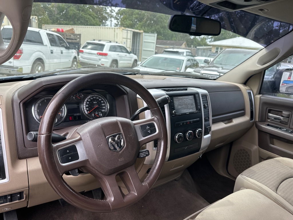 Photo 7 of this DODGE RAM 1500