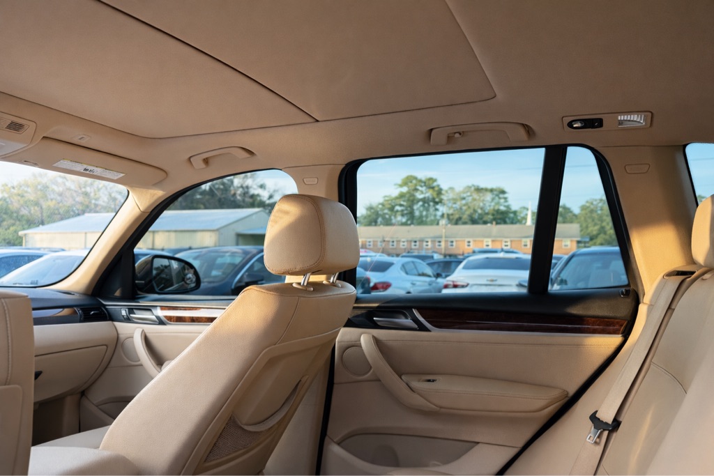 Photo 6 of this BMW X3