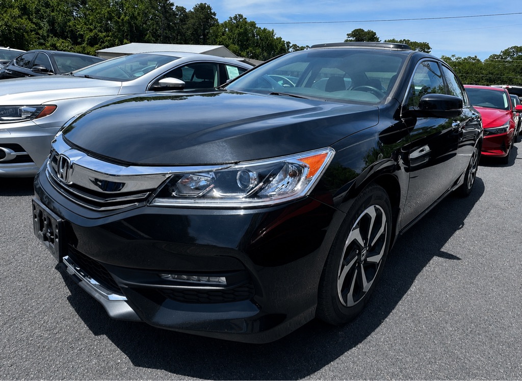 Photo 2 of this HONDA ACCORD