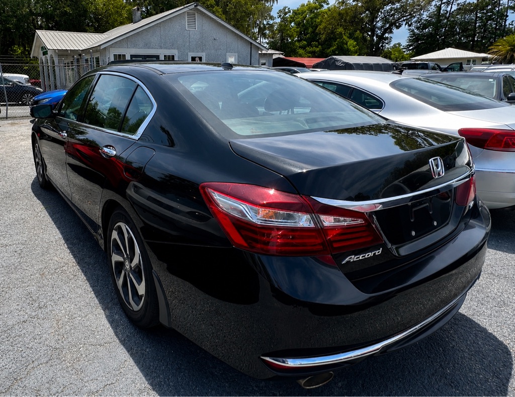 Photo 3 of this HONDA ACCORD