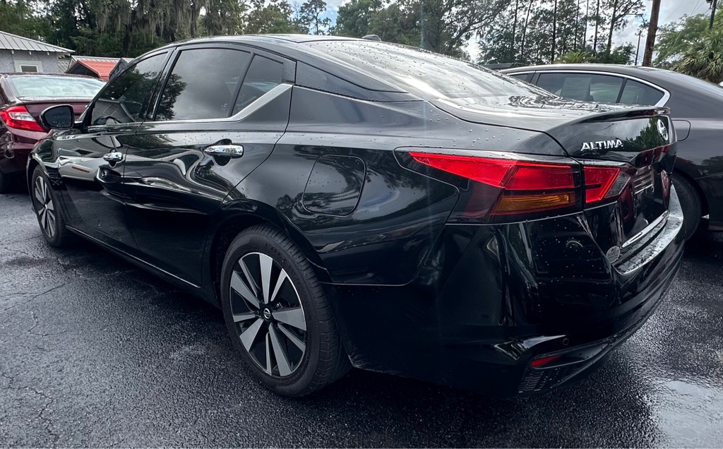 Photo 4 of this NISSAN ALTIMA
