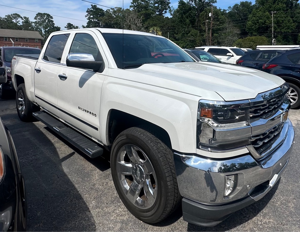 Photo 2 of this CHEVROLET SILVERADO 1500
