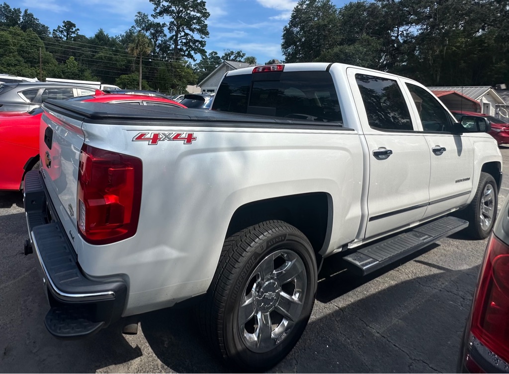 Photo 3 of this CHEVROLET SILVERADO 1500
