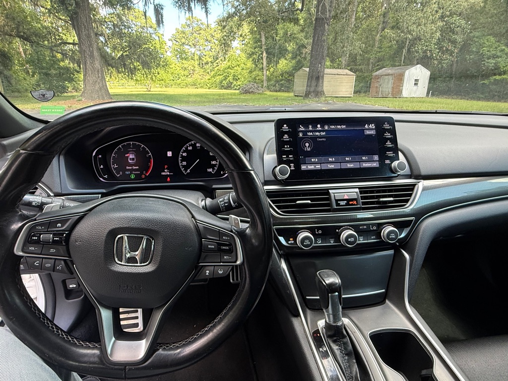 Photo 4 of this HONDA ACCORD