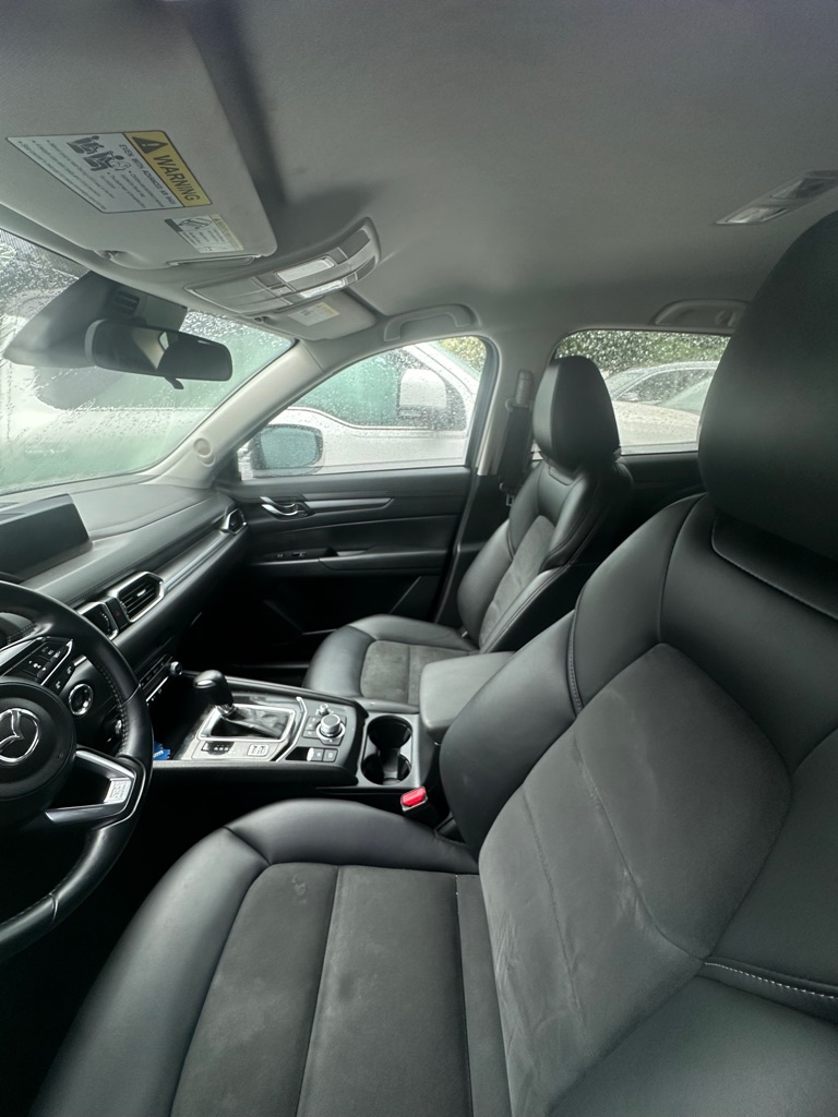 Photo 5 of this MAZDA CX-5