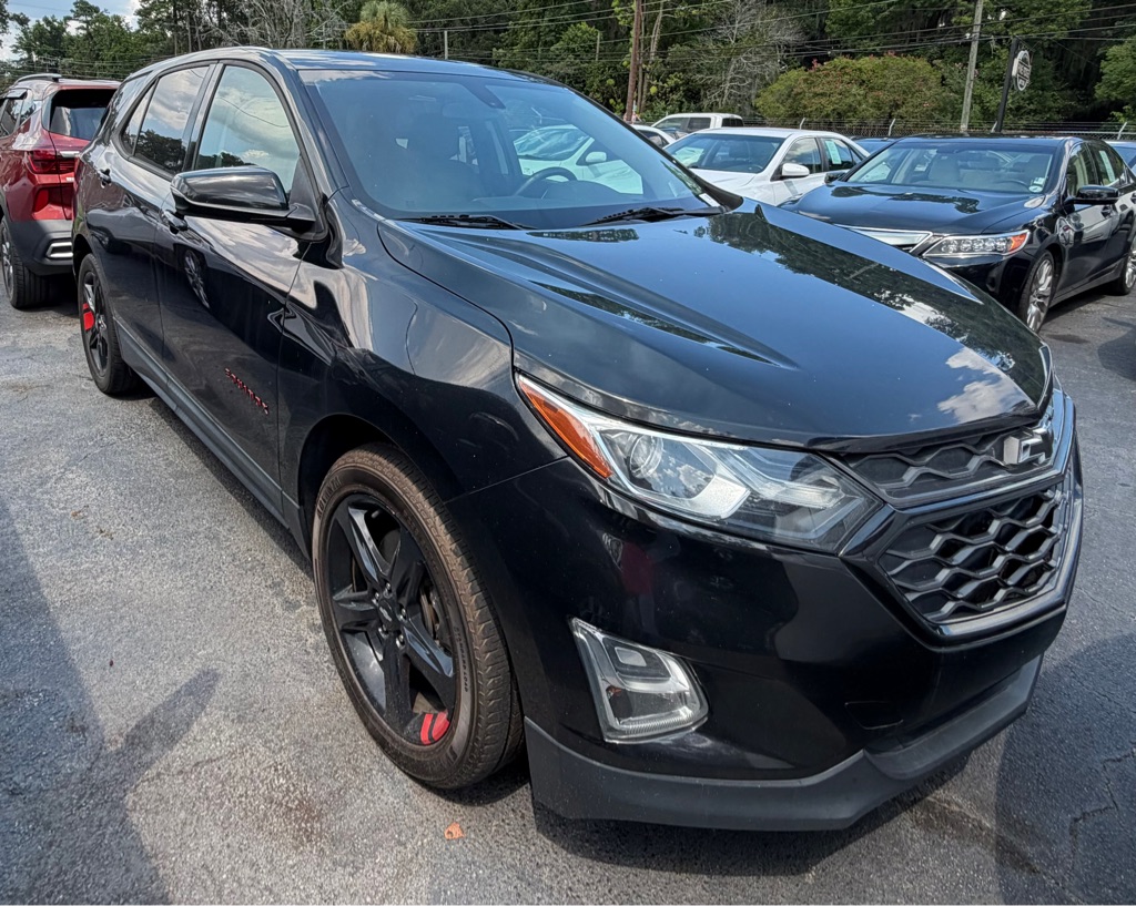 Photo 2 of this CHEVROLET EQUINOX