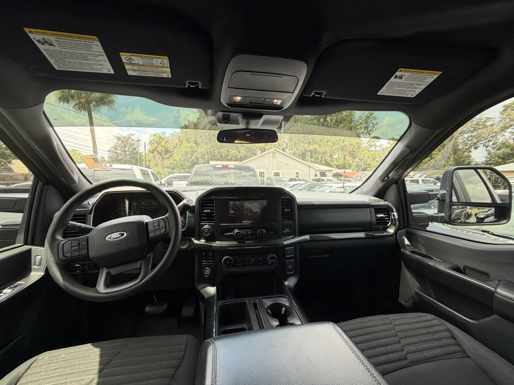 Photo 7 of this FORD F 150