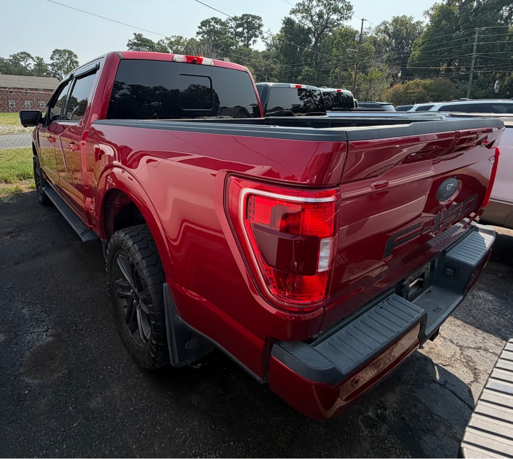 Photo 3 of this FORD F150