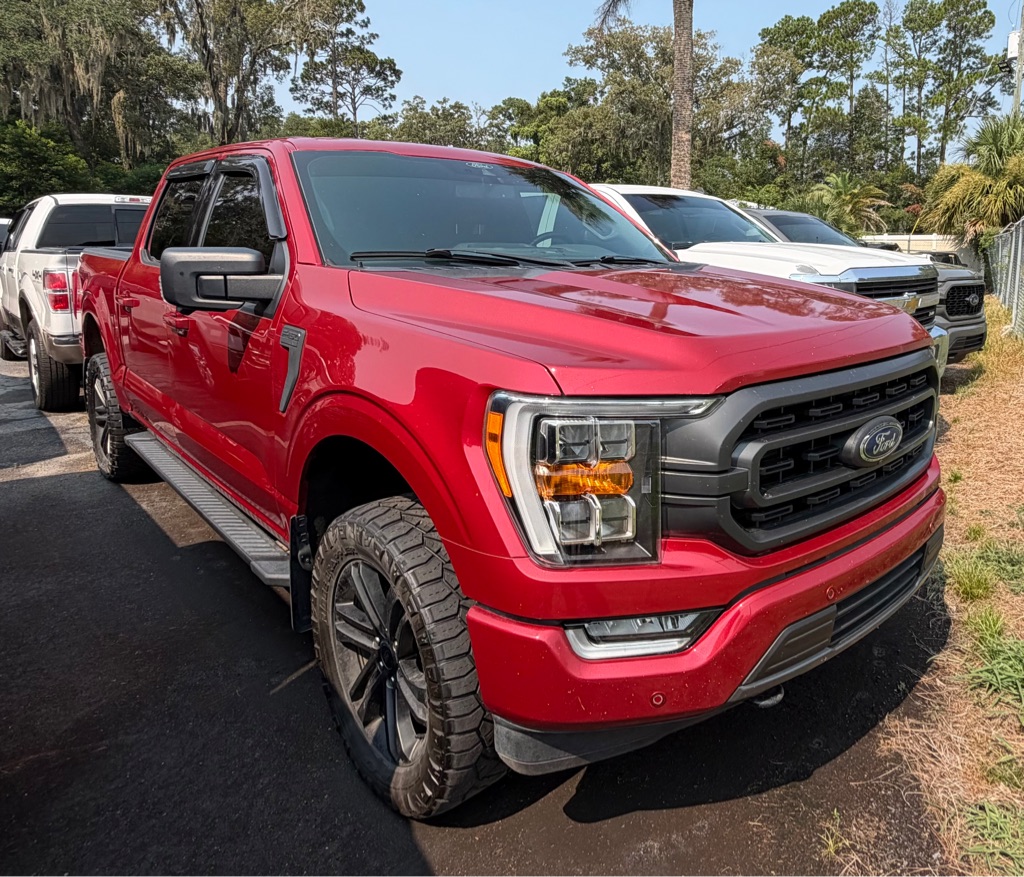 Photo 2 of this FORD F150