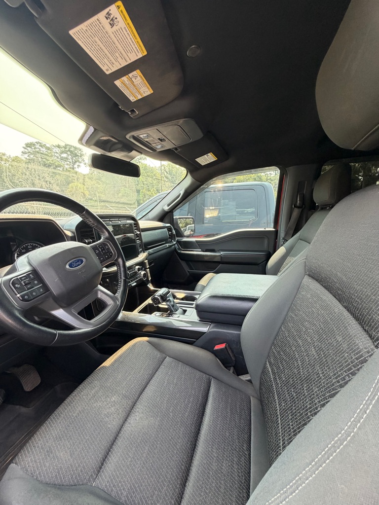Photo 6 of this FORD F150