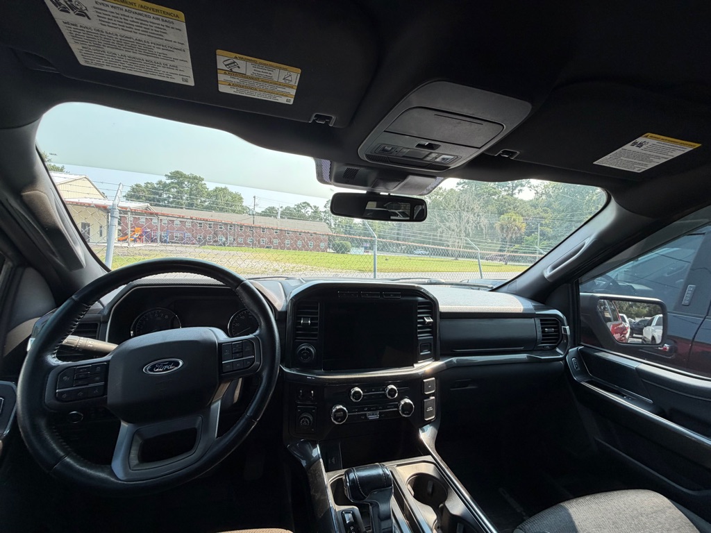Photo 5 of this FORD F150