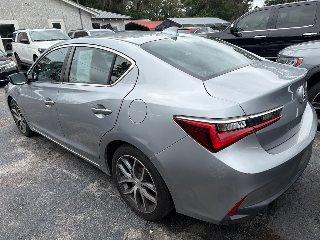 Photo 4 of this ACURA ILX