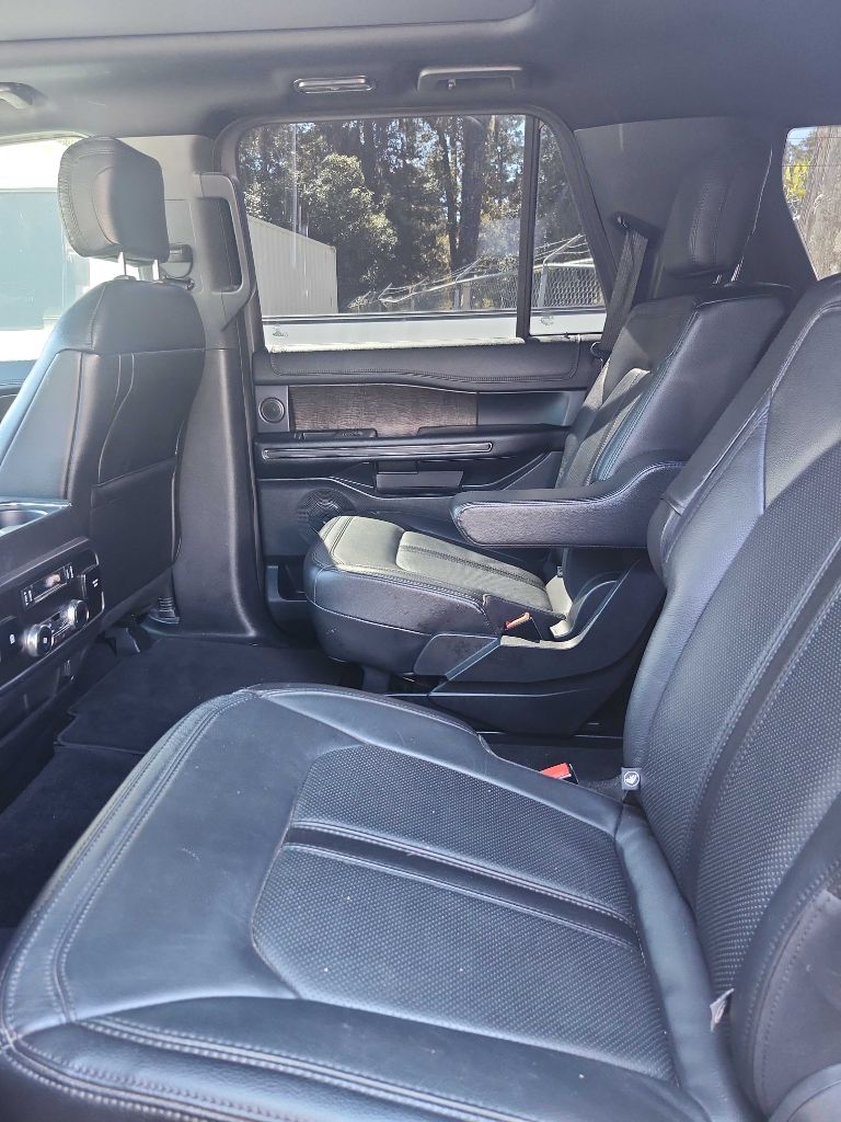 Photo 6 of this FORD EXPEDITION