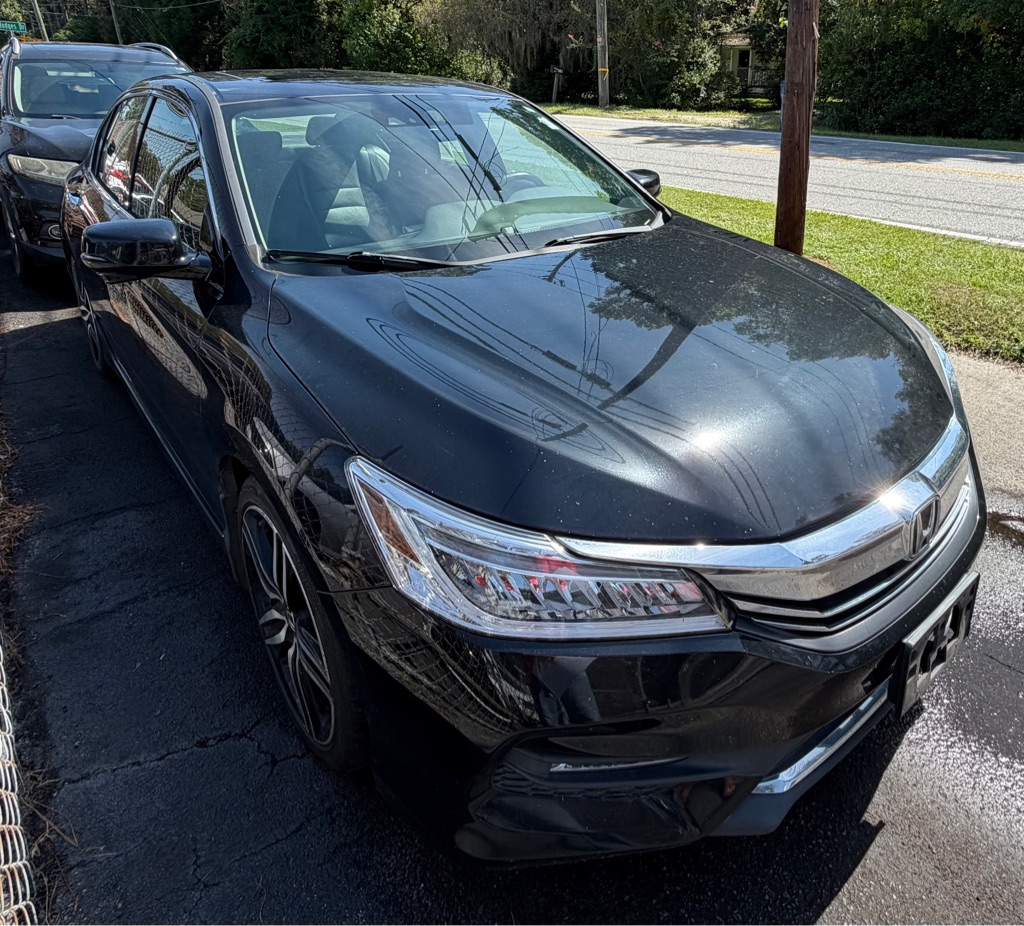 Photo 2 of this HONDA ACCORD