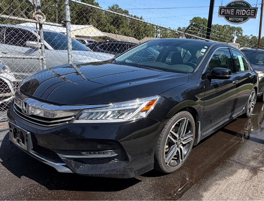2017 HONDA ACCORD