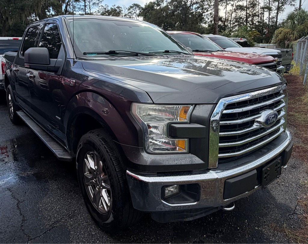 Photo 2 of this FORD F-150