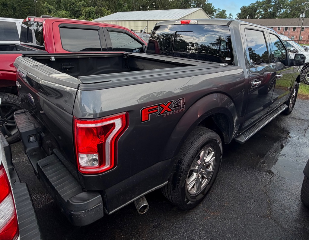 Photo 3 of this FORD F-150