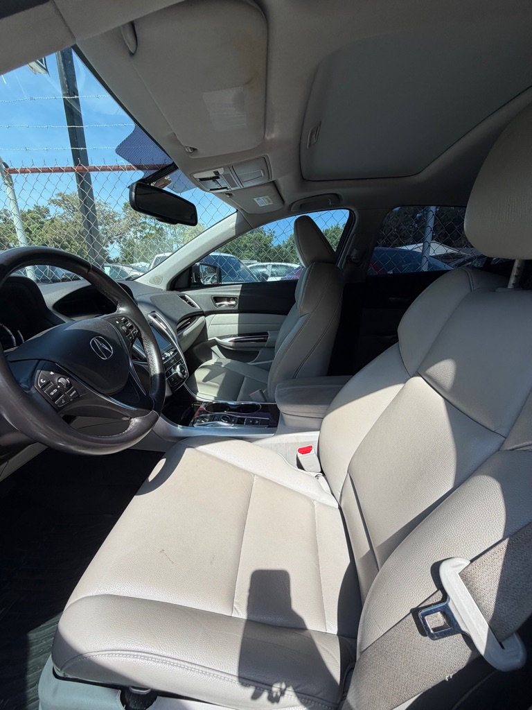 Photo 5 of this ACURA TLX