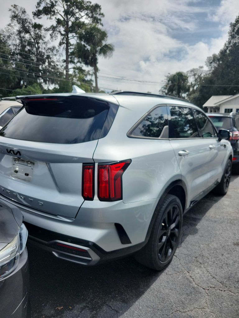 2022 KIA SORENTO