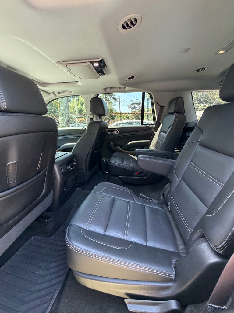 Photo 6 of this GMC YUKON