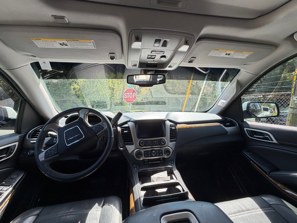 Photo 5 of this GMC YUKON