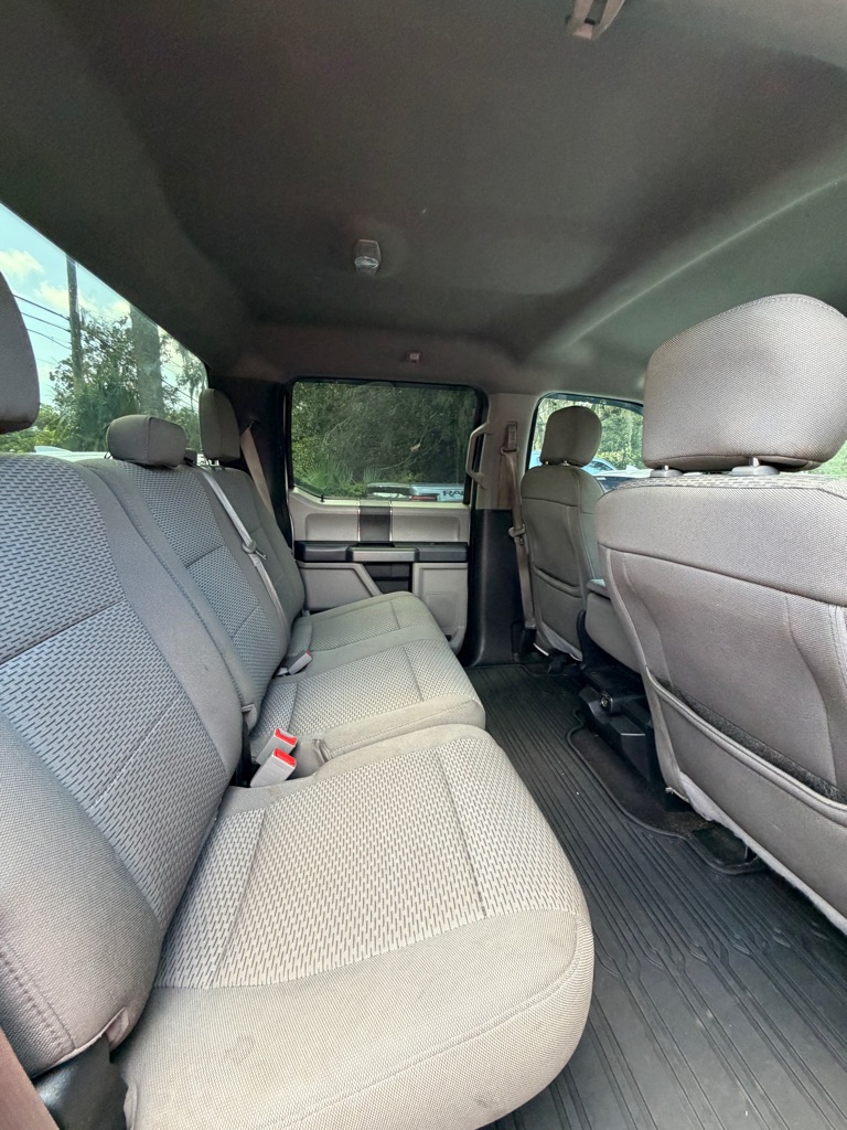 Photo 6 of this FORD F-150