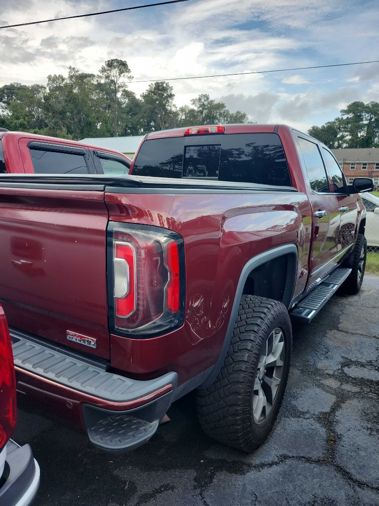 Photo 5 of this GMC SIERRA 1500