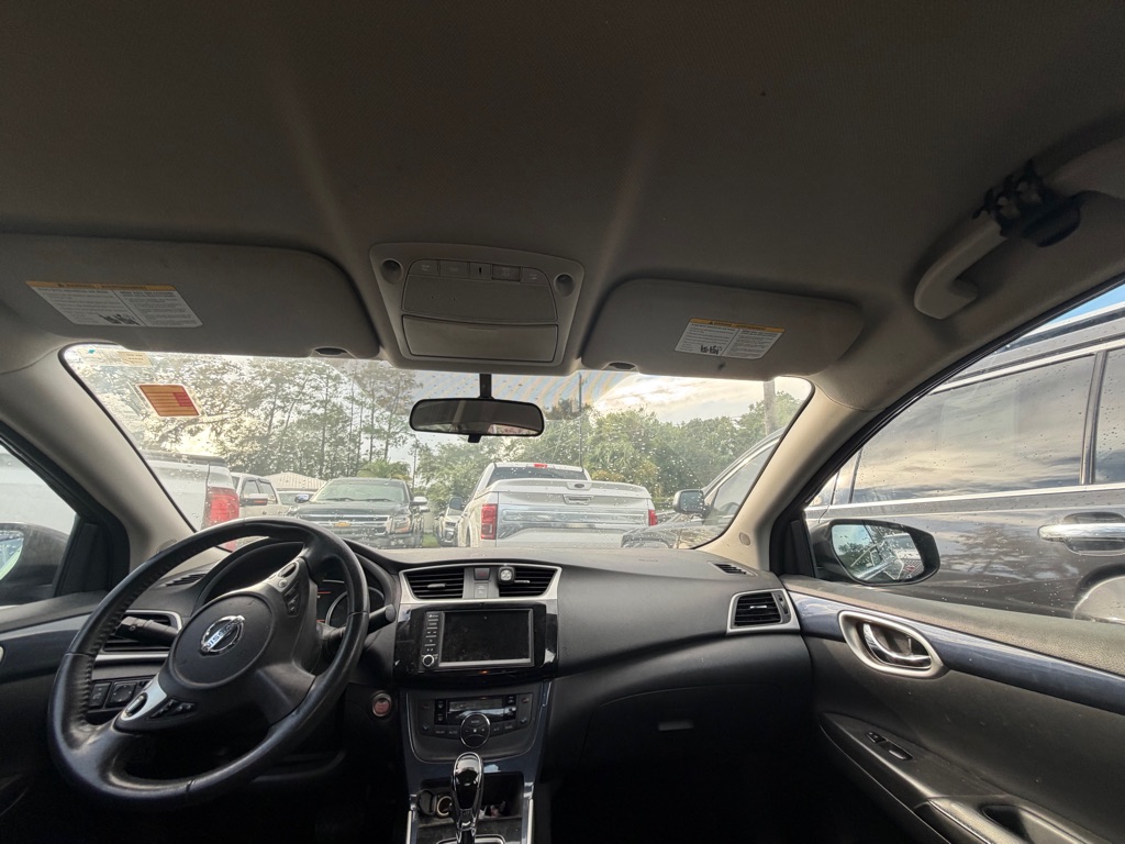 Photo 5 of this NISSAN SENTRA
