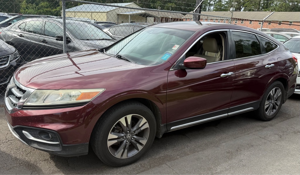 Photo 2 of this HONDA CROSSTOUR