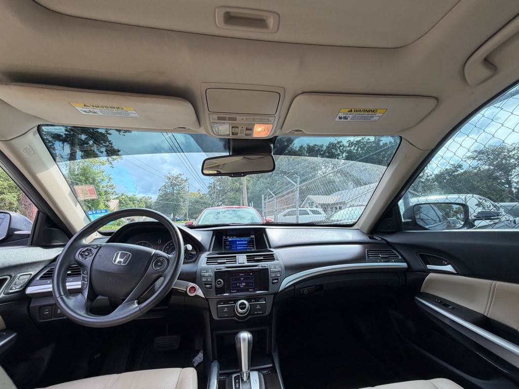 Photo 5 of this HONDA CROSSTOUR