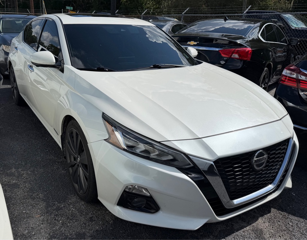 Photo 2 of this NISSAN ALTIMA
