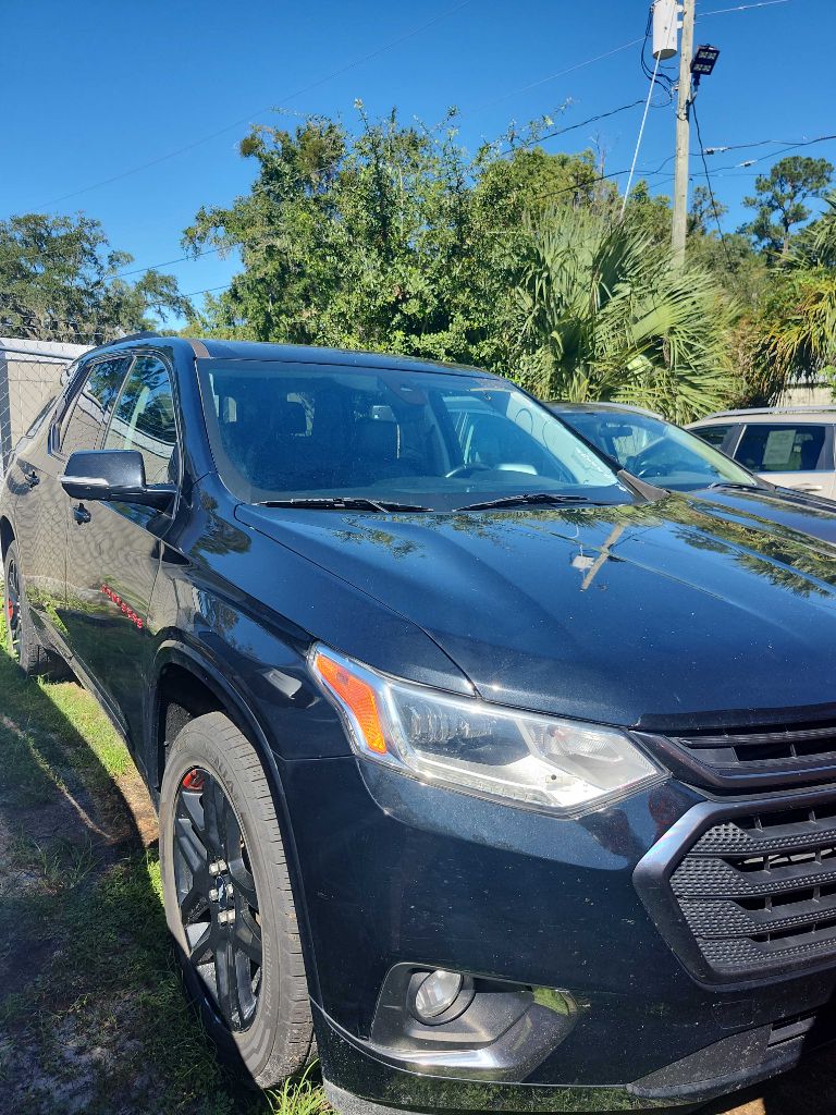Photo 5 of this CHEVROLET TRAVERSE
