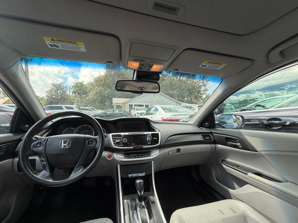 Photo 6 of this HONDA ACCORD