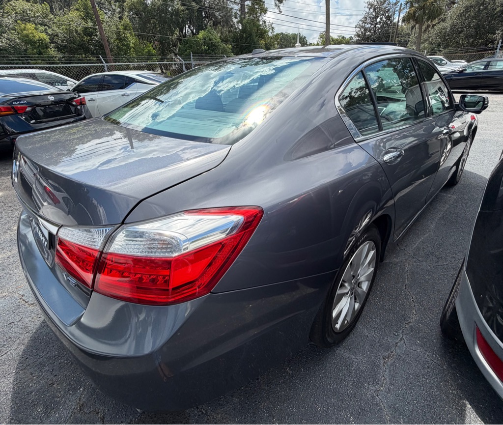 Photo 4 of this HONDA ACCORD