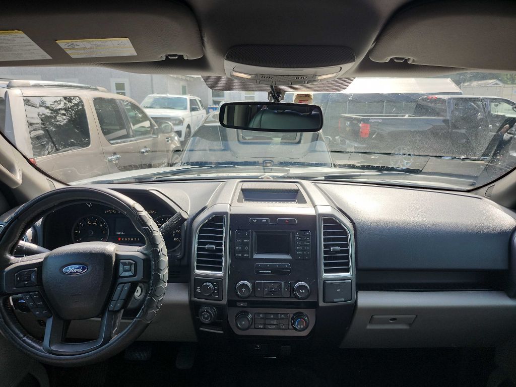 Photo 7 of this FORD F-150