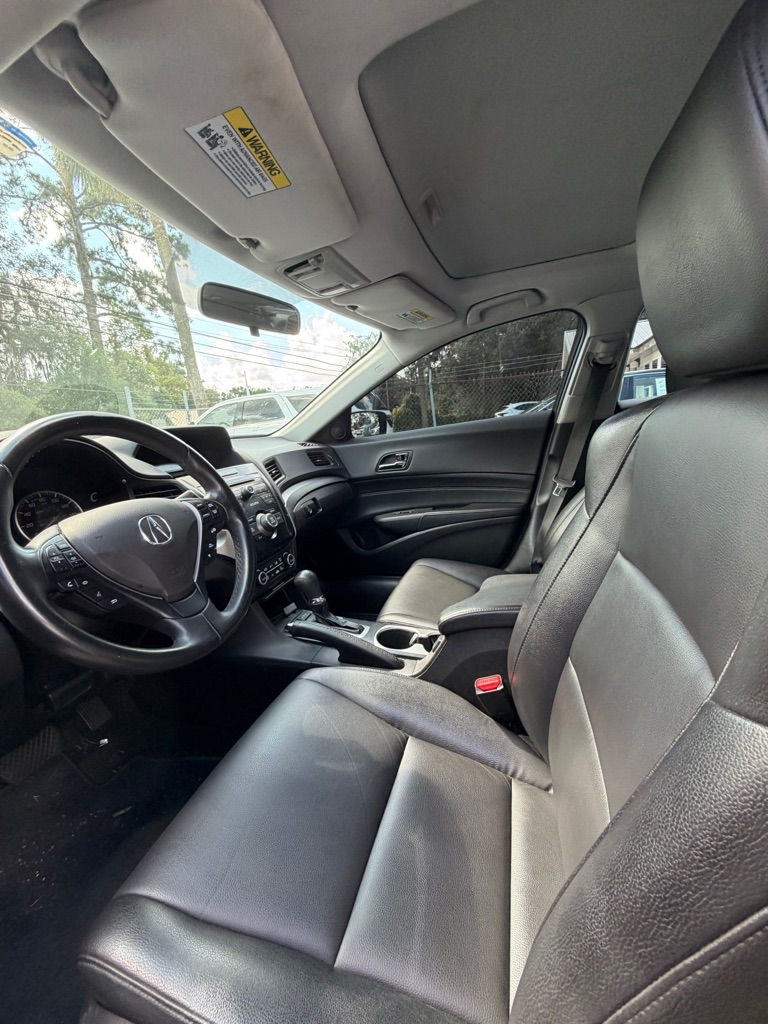 Photo 5 of this ACURA ILX