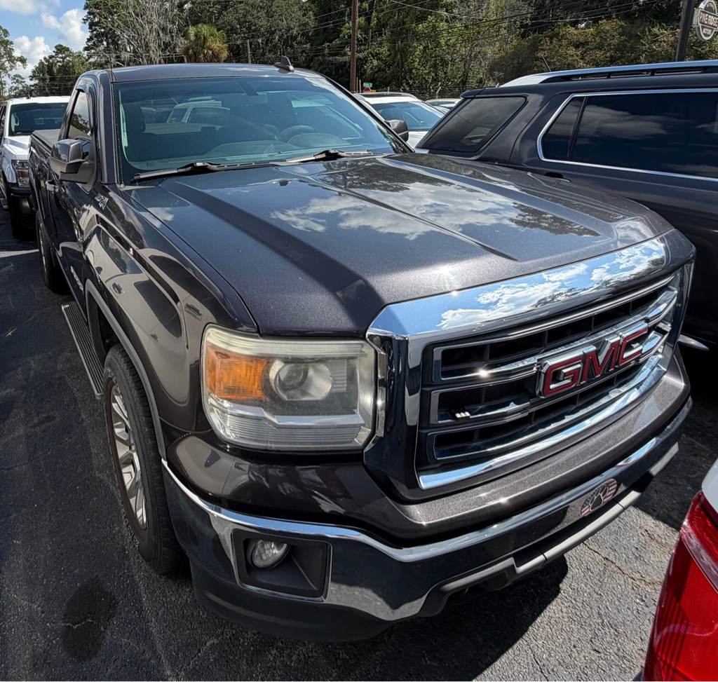 Photo 2 of this GMC SIERRA 1500