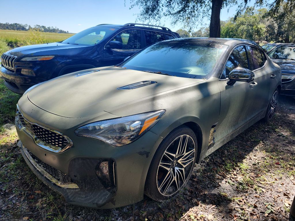 Photo 4 of this KIA STINGER