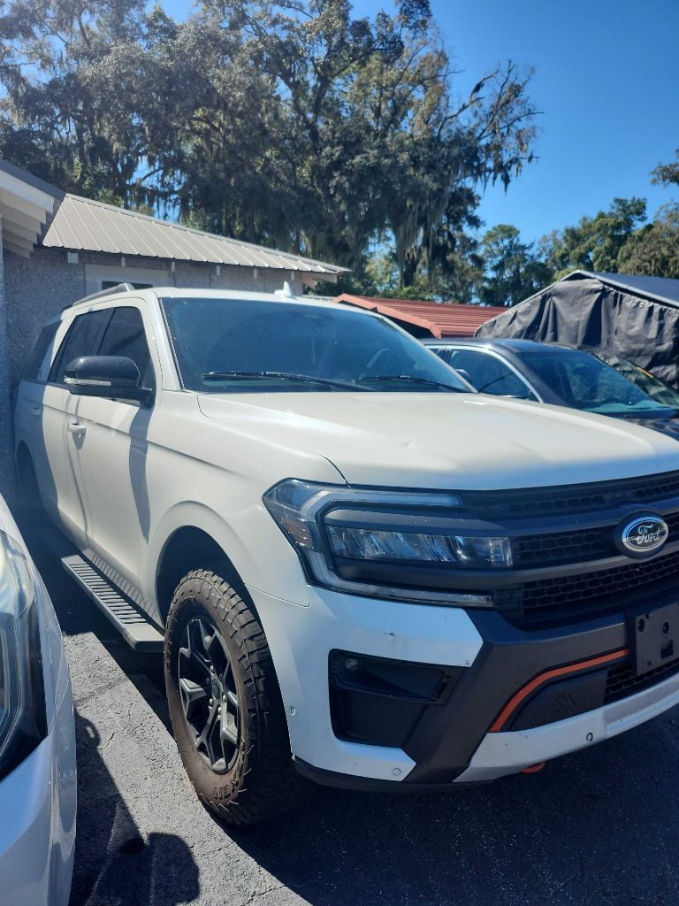 Photo 2 of this FORD EXPEDITION
