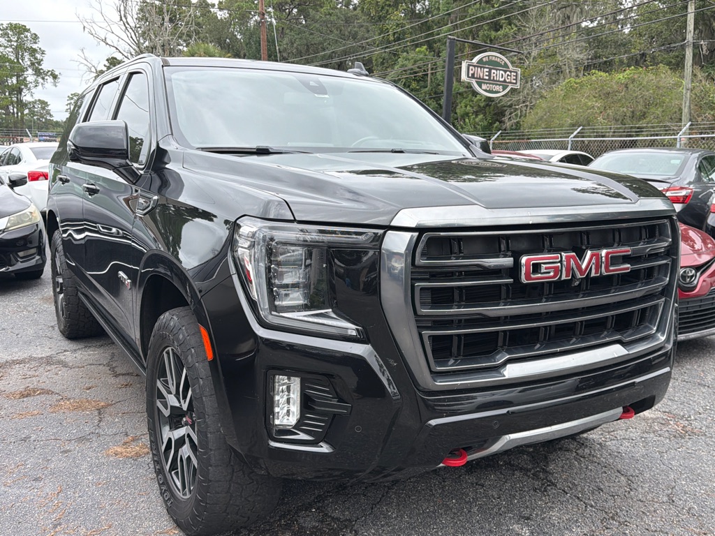 Photo 2 of this GMC YUKON