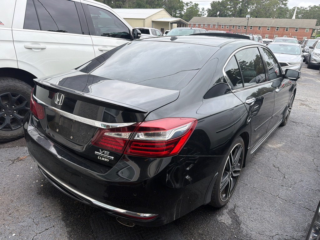 Photo 6 of this HONDA ACCORD